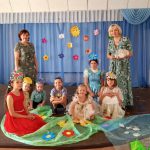 Юные путешественники побывали на волшебной «Цветочной поляне»